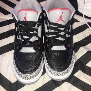 Cement 3’s Boys 5Y , Never Worn , Brand new !